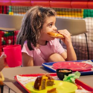 Niños-Comiendo-11