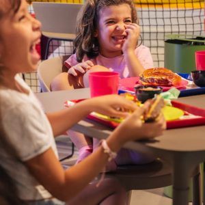 Niños-Comiendo-8